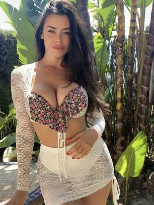 Female Escorts in Airport Suites Hotel Hotel
